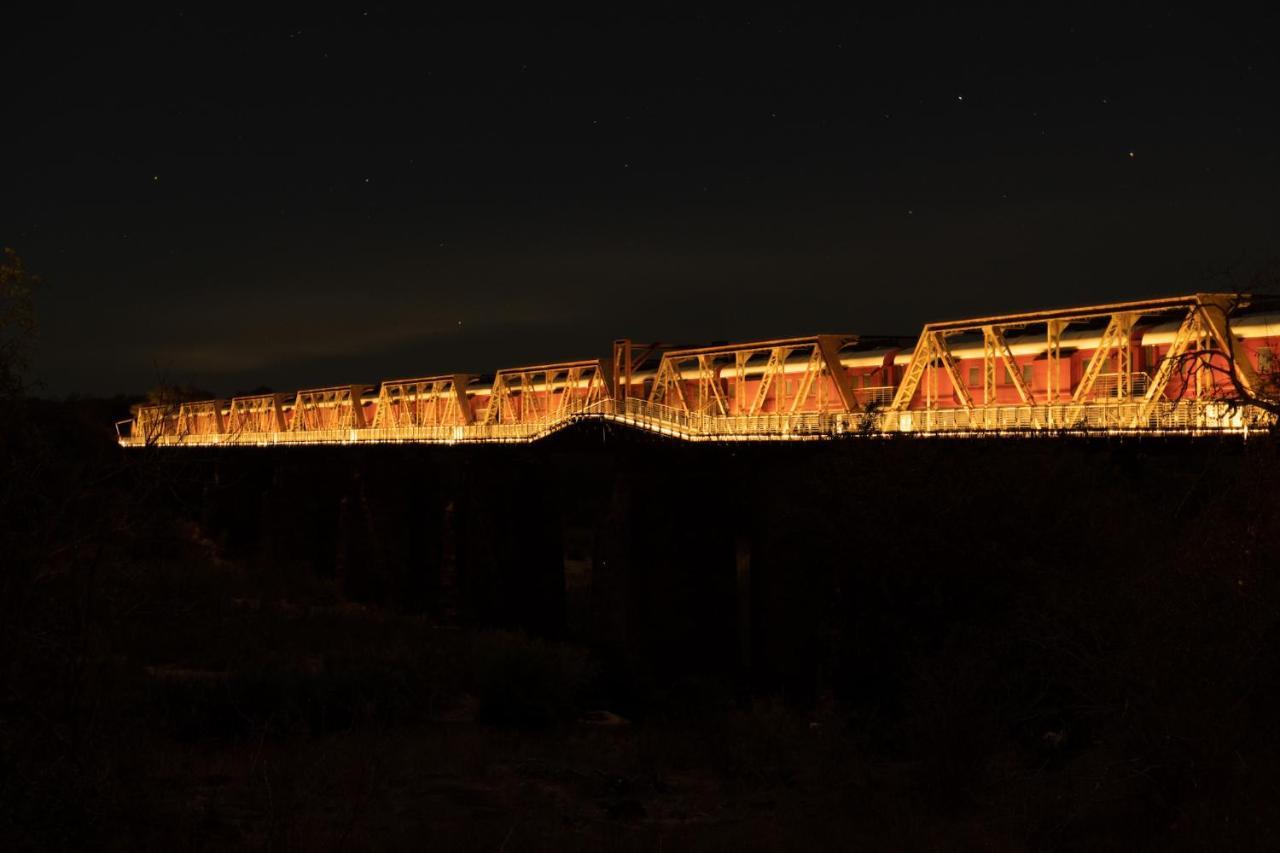 סקוקוזה Kruger Shalati - Train On The Bridge & Garden Suites מראה חיצוני תמונה